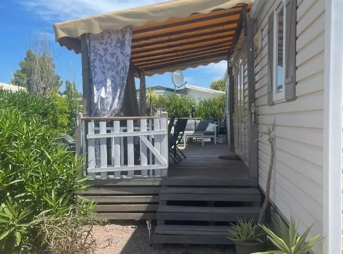 Magic Mobile Montourey, 3 chambres, 2 salles de bain, piscine disponible sur place